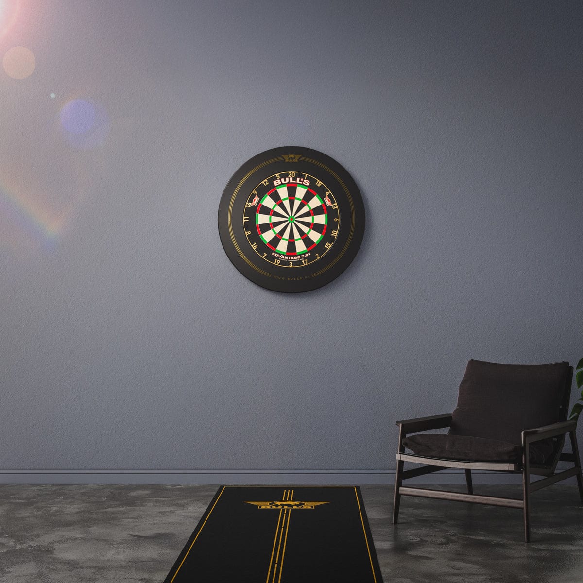Bulls Advantage Carpet Dart Mat - with oche - Black & Gold - 300 x 85cm - Image 4